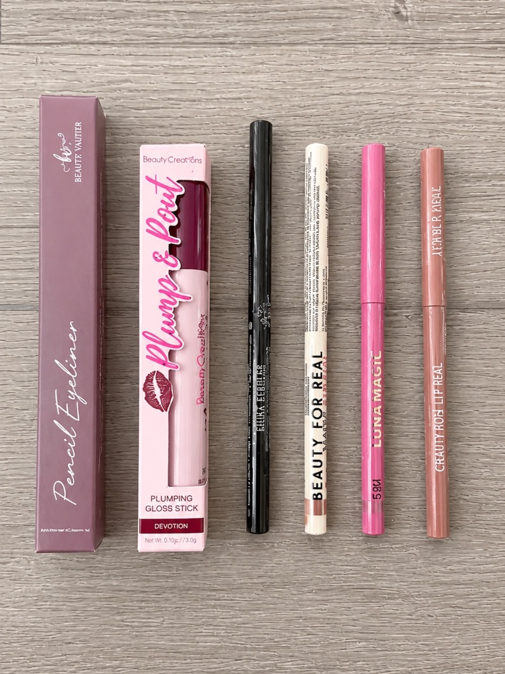 Beauty Creations Pink & Black Eye Liner Set — Precise Pink and Black Shades